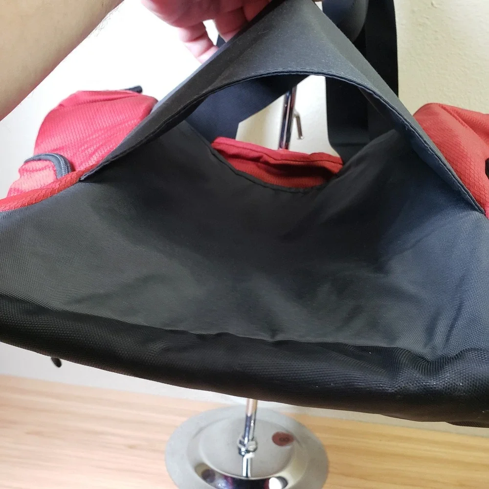 Eagle Creek Travel Essentials Tote Bag 16